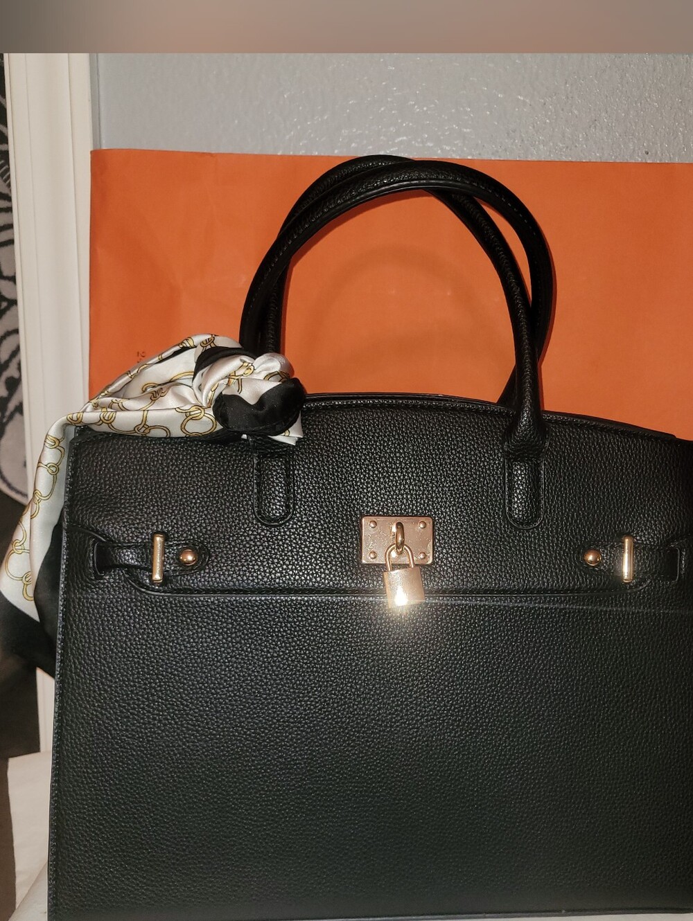 Luxury Fashion Bag - Picture 6 of 15